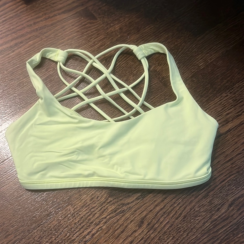 Lululemon bra